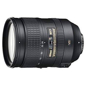 Lens Nikon F 28-300mm f/3.5-5.6